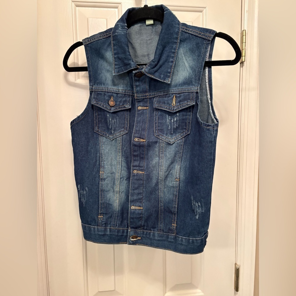 Sleeveless Denim VestNWOT
